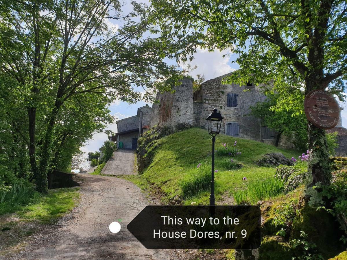 Apartment Hum-The Smallest Town In The World エクステリア 写真